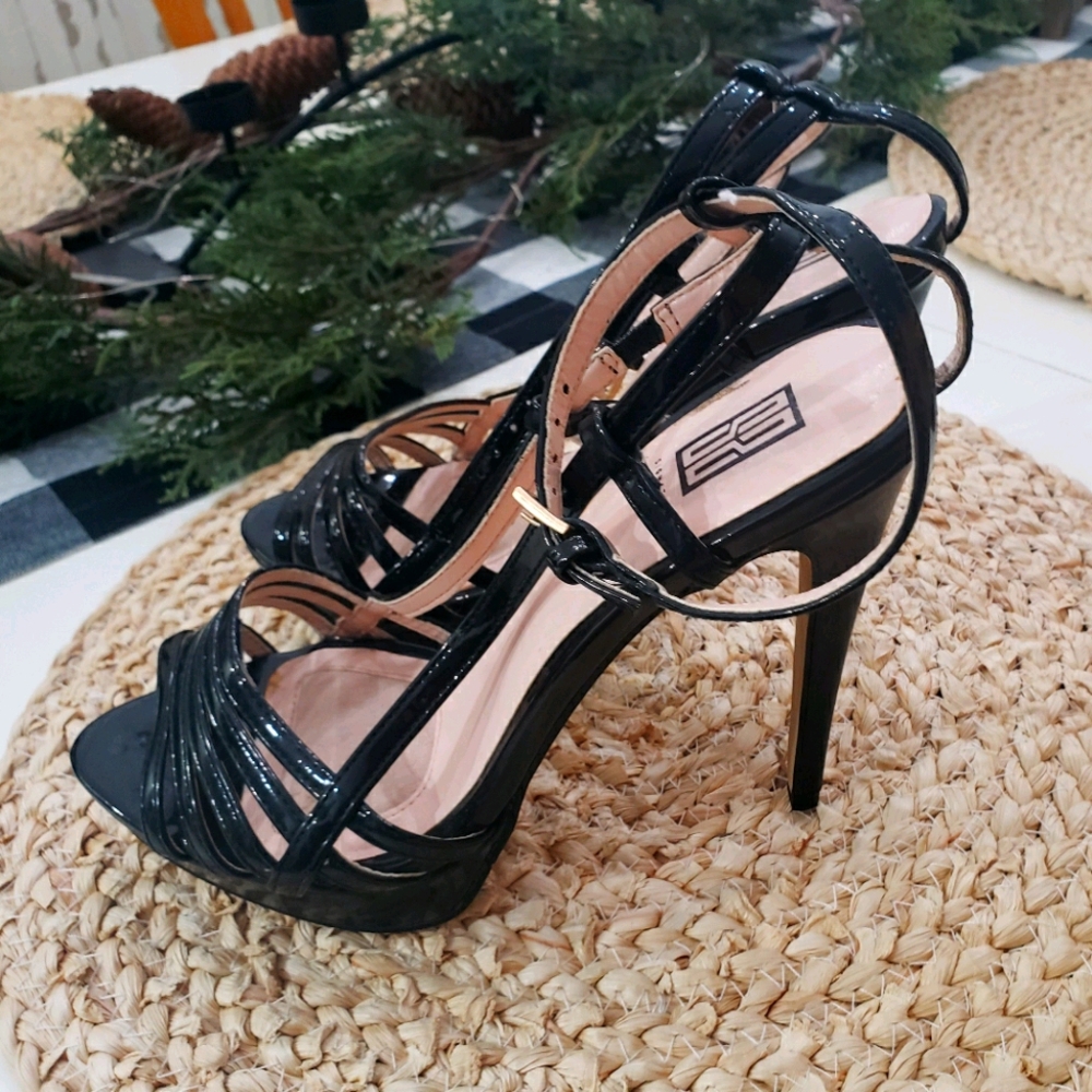 Signature Black Heels Stillettos Womens 7.5